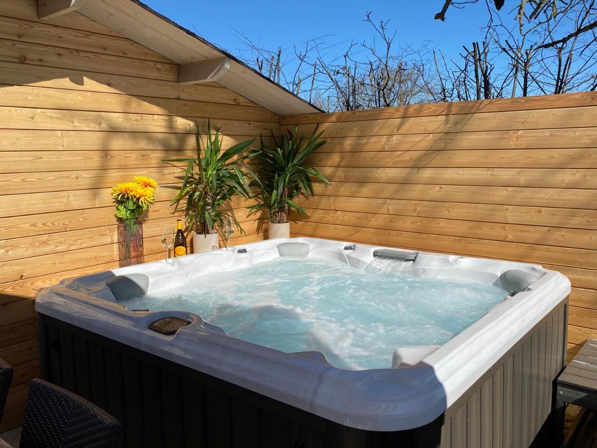 Alpenblick Nahe Muenchen Mit Outdoor Whirlpool - 21 Min Von Muenchen Mit Zug Assling 외부 사진
