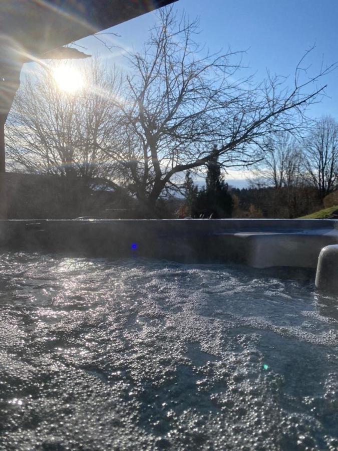 Alpenblick Nahe Muenchen Mit Outdoor Whirlpool - 21 Min Von Muenchen Mit Zug Assling 외부 사진